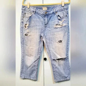Aeropostale Capri denim size 13/14